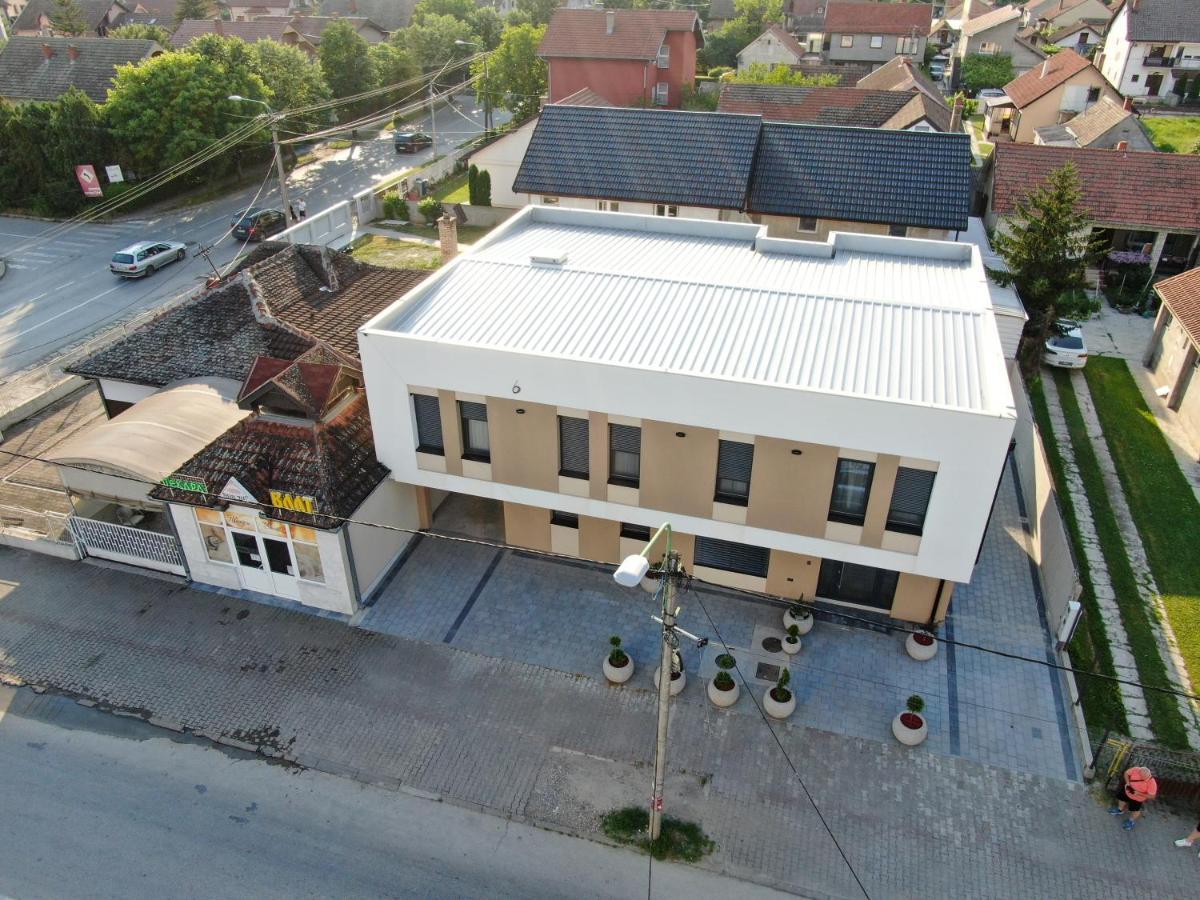 Merak Rooms & Caffe Bar Šabac Exteriör bild